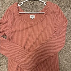 Like NewBuckle BKE Women's Ribbed Knit Top - Dusty Rose